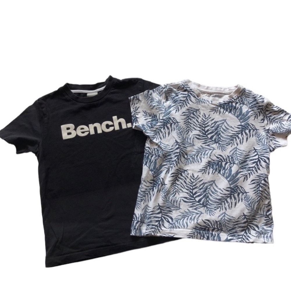 T- shirt bundle, size 7/8 youth